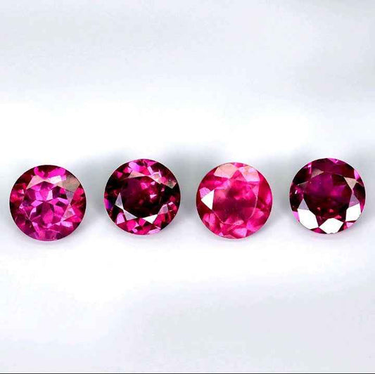 Natural Rhodolite Garnet - 4.11ct Round Cut Set